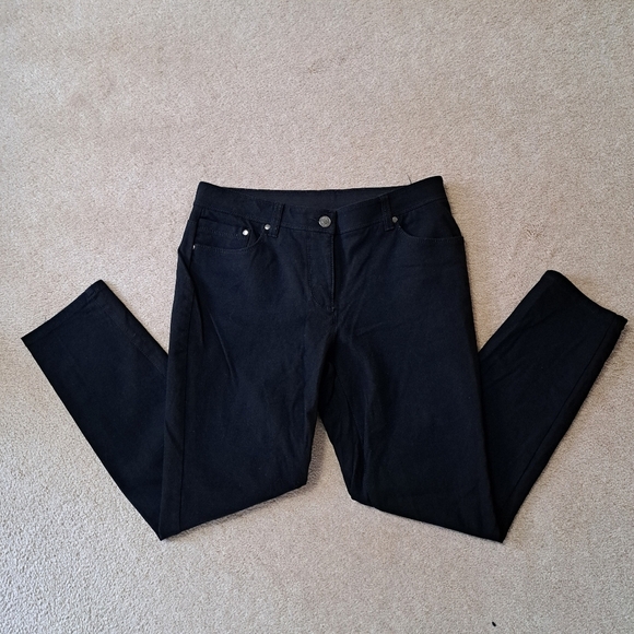 Chico's So Slimming Jeans Womens Size 6 (Chico's 0.5) Short Black Ankle Denim - Picture 9 of 10